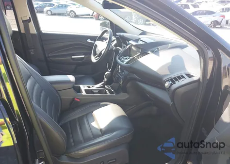 2017 Ford Escape Titanium из США, поврежденный, VIN 1FMCU0J93HUC42859